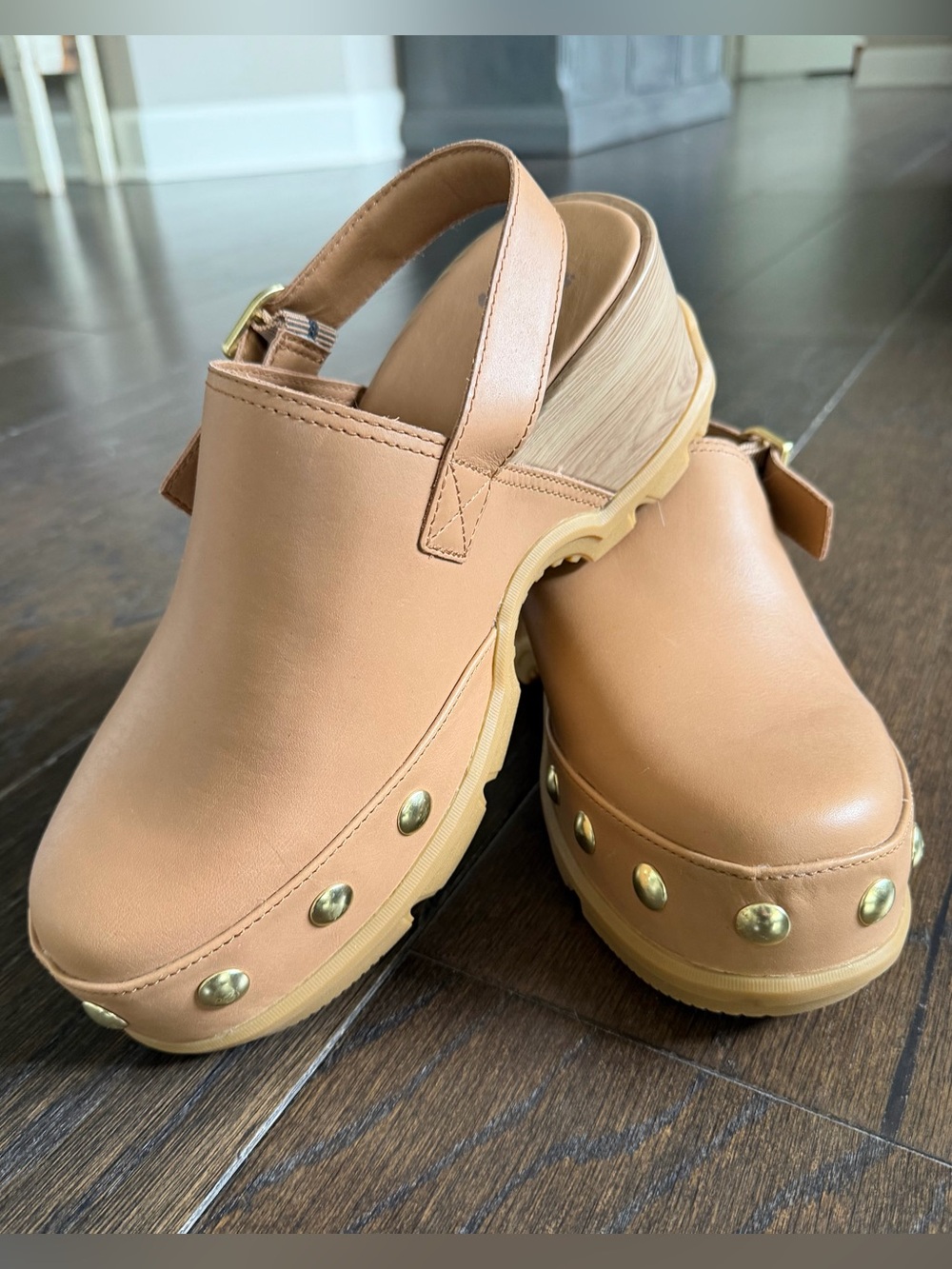 SOREL Roam’N Clog RVT in Tawny